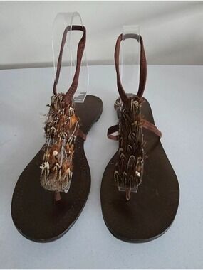NINE WEST | Pheasant Feathers Thong Sandals Brown Sz 7.5